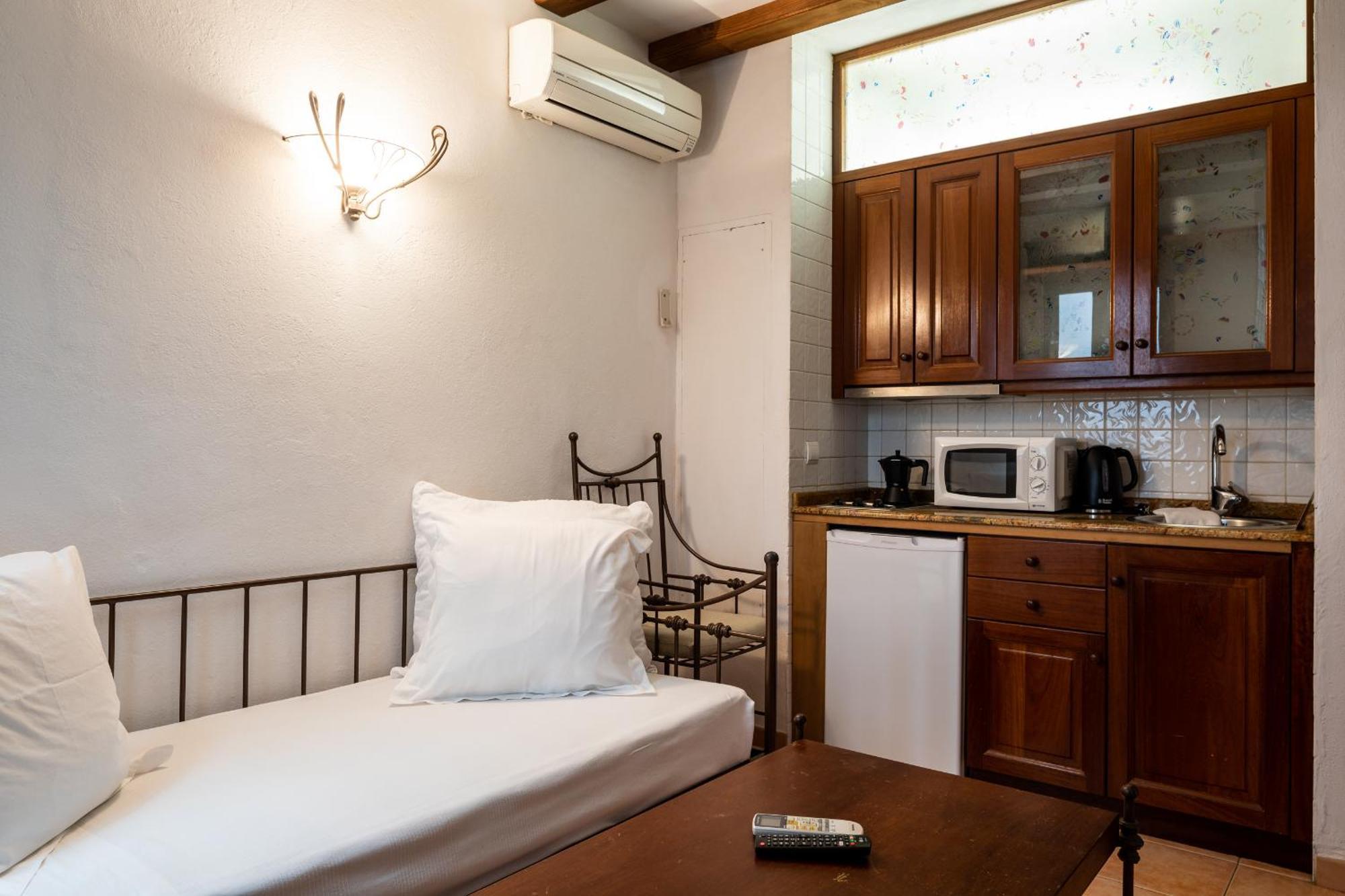 Apartamentos Mariano Ibiza by Eksteriør bilde