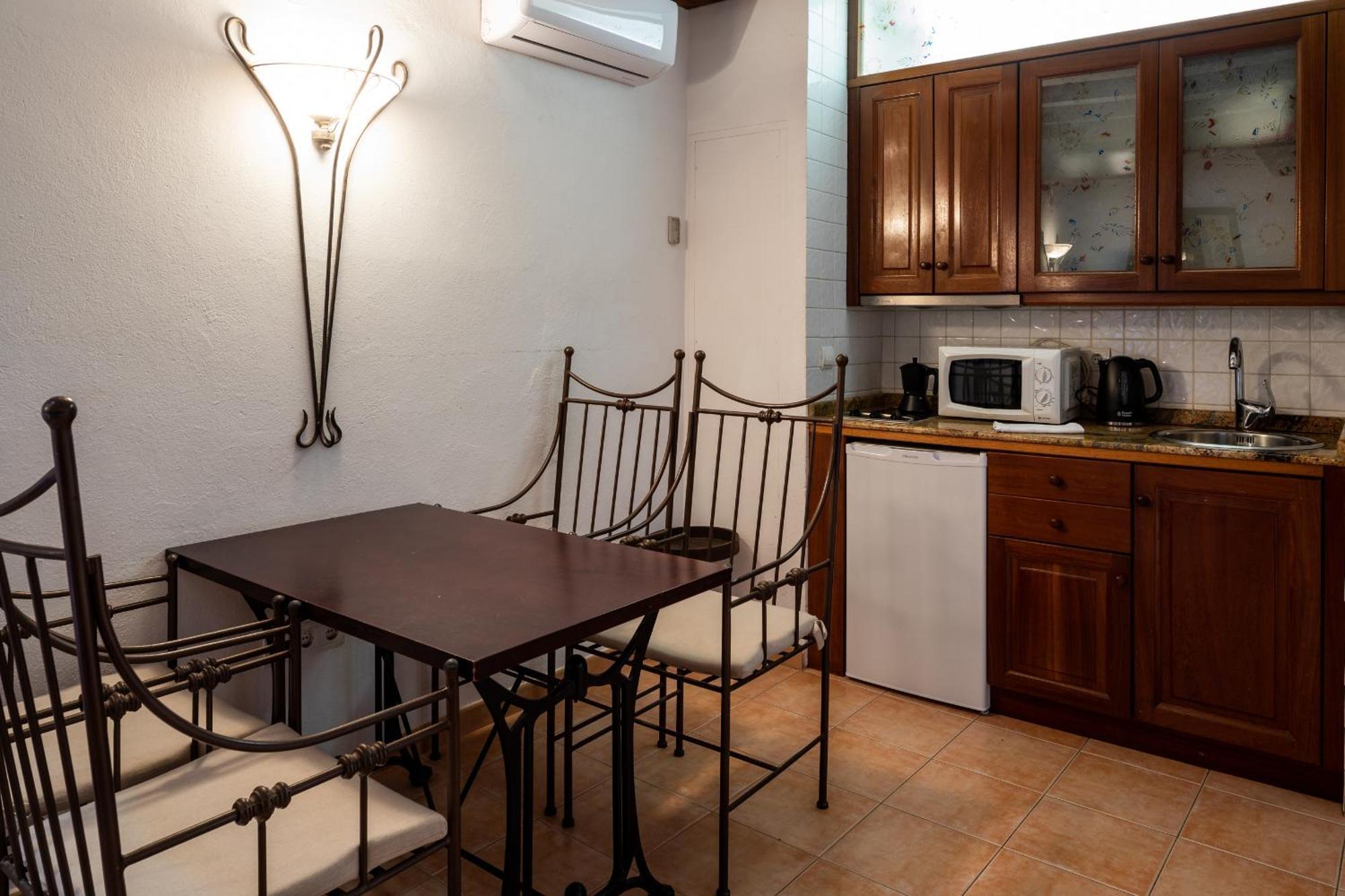Apartamentos Mariano Ibiza by Eksteriør bilde